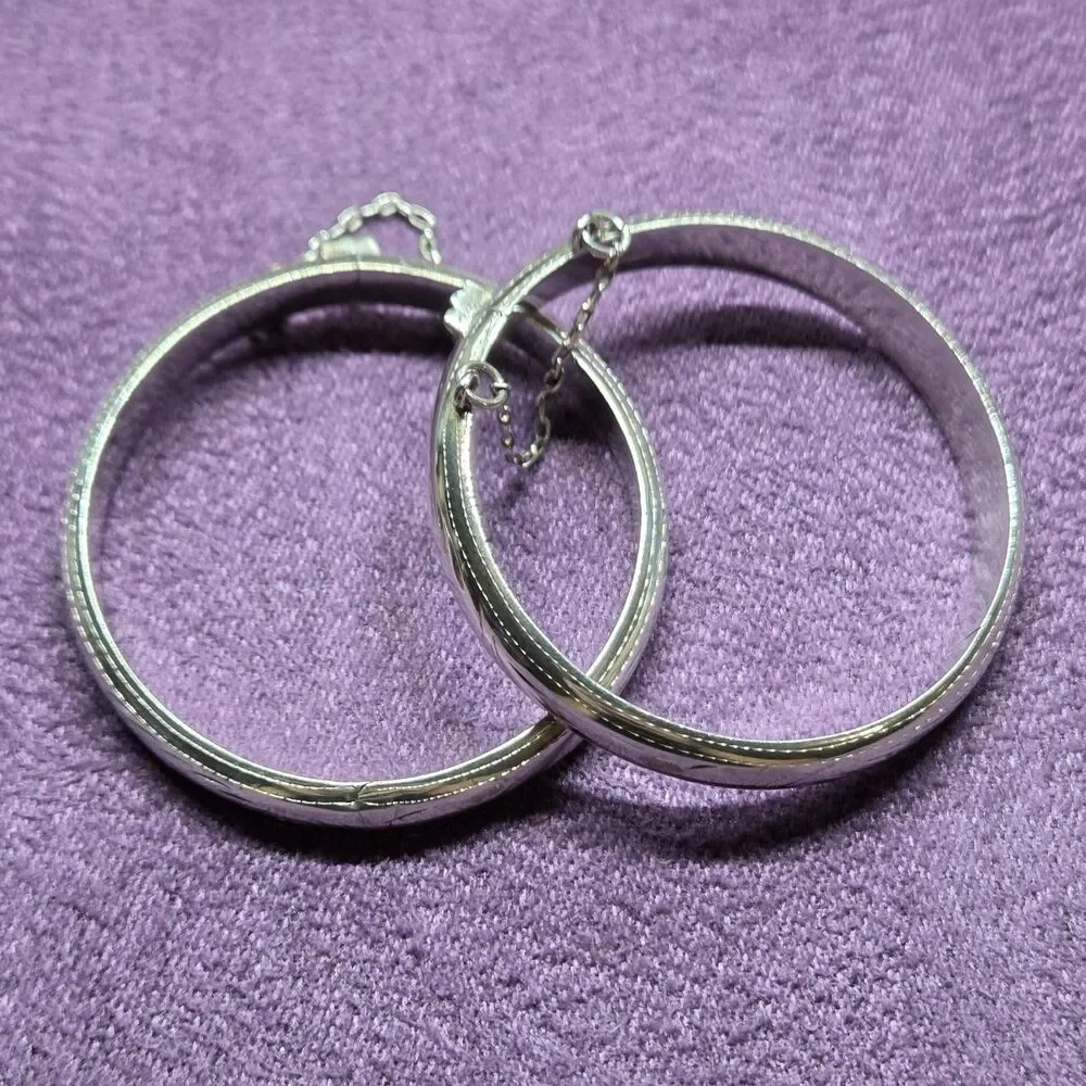 Sterling Silver Vintage Baby Hinged Bangle Bracelet Set Lovely Etched Design